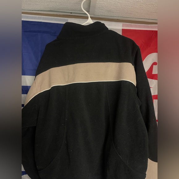 Men’s cream and black fleece - Picture 2 of 2